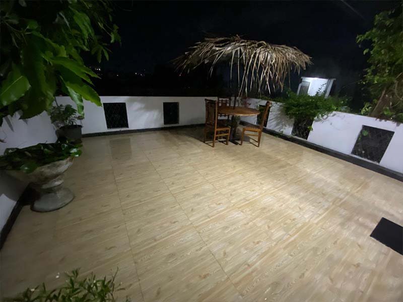 Room 8
